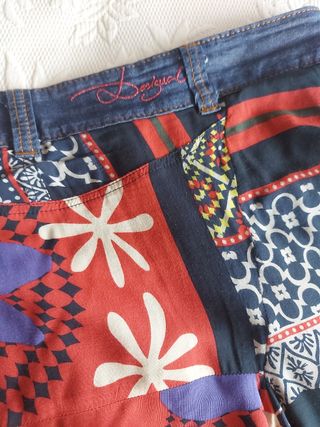 DESIGUAL FALDA