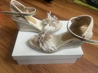 sandalias esparto tacon