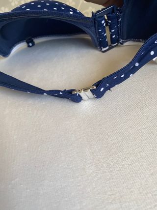 Bikini: 90A y XS 36