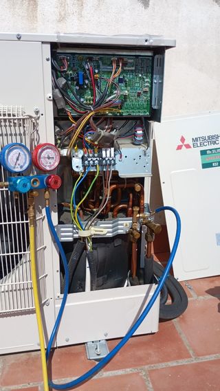 Reparaciones y Recargas Climatización