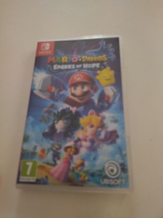 Nintendo nueva switch + juego + funda