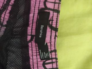 bañador hombre rosa