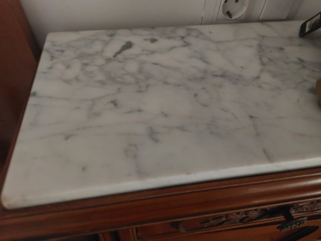 Mueble entrada madera y mármol 