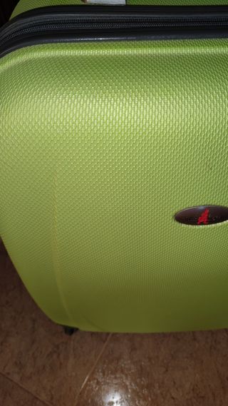 MALETA VIAJE VERDE TAMAÑO MEDIO