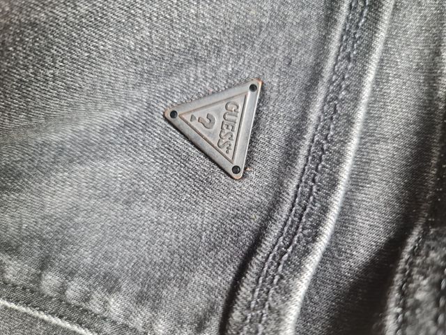 Pantalon guess 34- 36