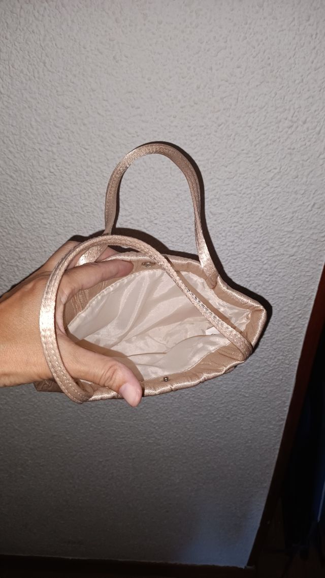 Bolsos varios nuevos sin estrenar