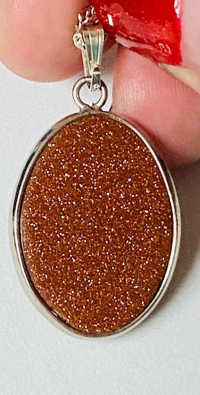 Colgante con aventurina oro y cadena plata ley 925