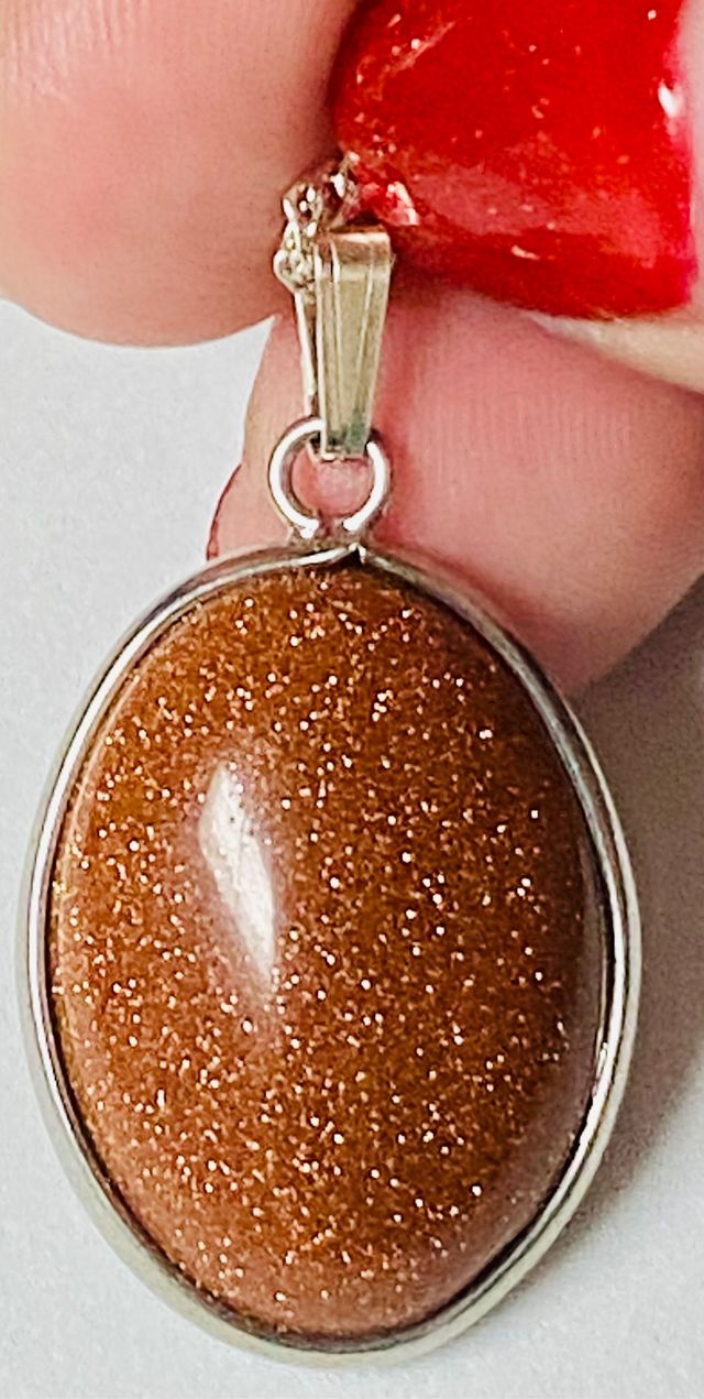 Colgante con aventurina oro y cadena plata ley 925