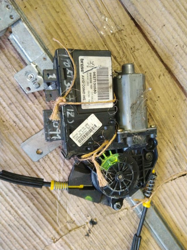 Elevalunas Delanteros Peugeot 307 2.0 16V