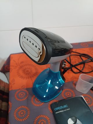 Plancha CECOTEC de Vapor ♨️Vertical de viaje nueva