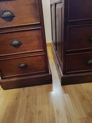 Escritorio Victoriano macizo