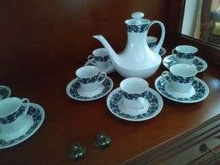 JUEGO DE TAZAS Y PLATOS DE CAFE - MARCA BIDASOA