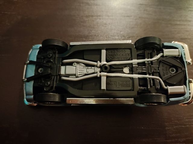 Coche miniatura Corvette 1/43