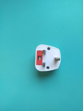Adaptador enchufe inglés