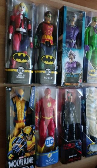 MUÑECO COLECCIÓN LOBEZNO WOLVERINE 30 CENTÍMETROS