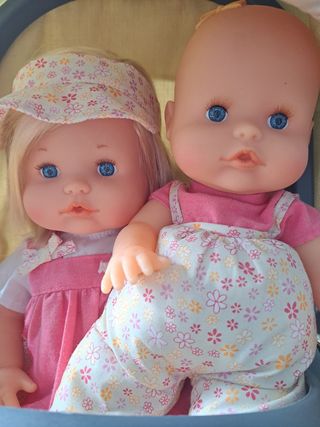 Sillita de paseo con hermanitos bebés incluidos