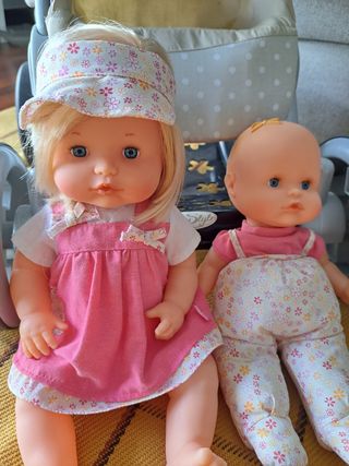 Sillita de paseo con hermanitos bebés incluidos