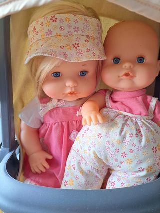 Sillita de paseo con hermanitos bebés incluidos