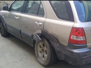 KIA SORENTO DESPIECE TOTAL 2.5 CRDI