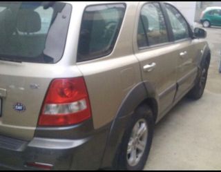 KIA SORENTO DESPIECE TOTAL 2.5 CRDI
