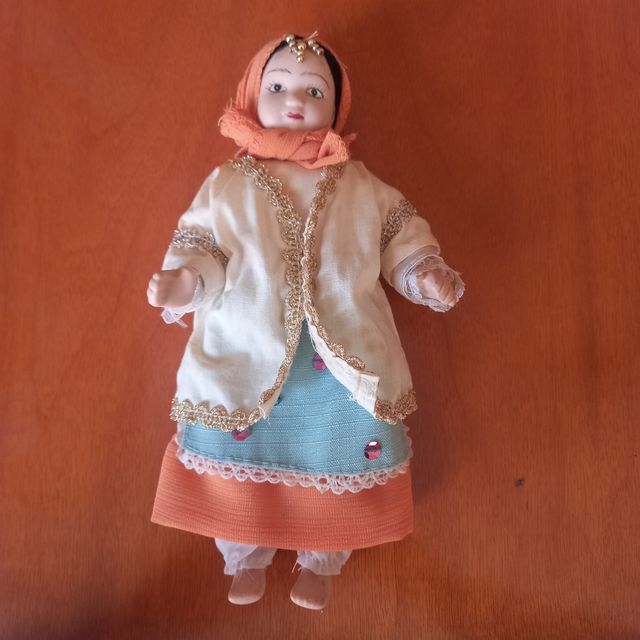 Bambola di porcellana 