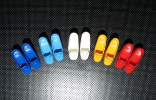 Cinque paia di scarpe Pilgrim Barbie vintage