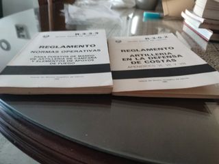 Antiguos Libros reglamento ejército (1984-1985)
