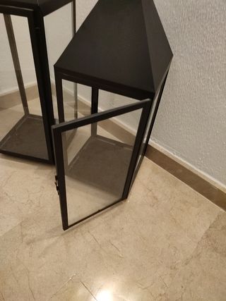 dos faroles grandes.