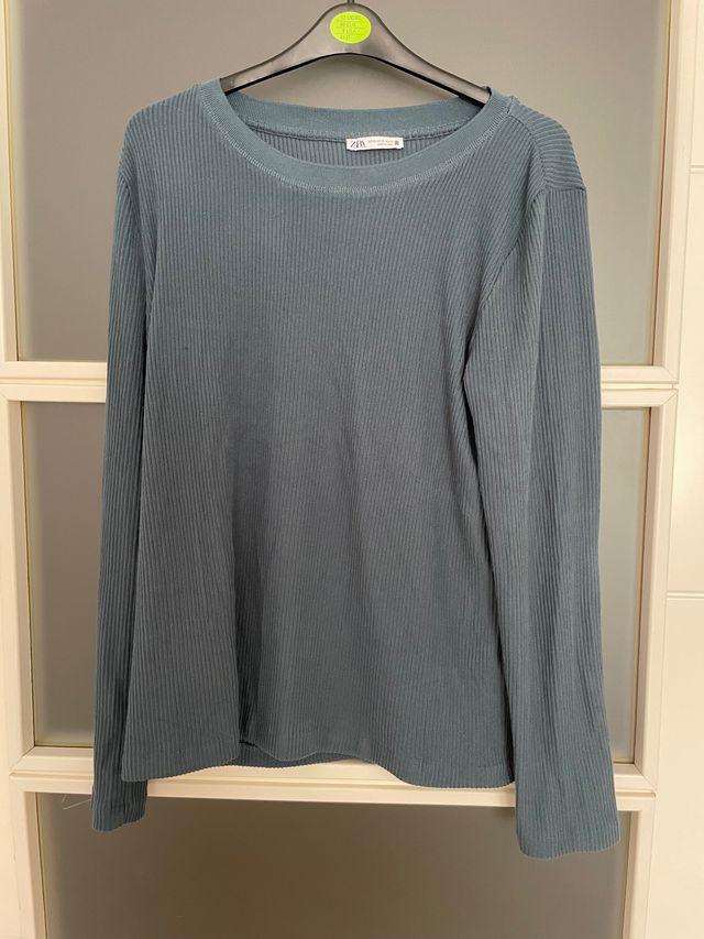 Camiseta canalé azul petróleo zara