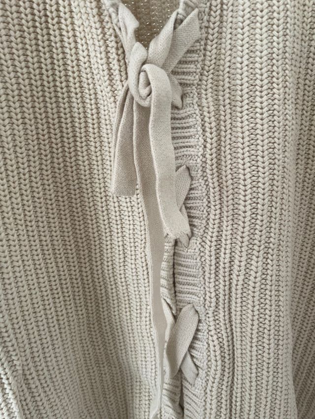 Jersey punto grueso oversize beige Asos