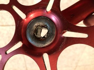 Plato y bielas Thun California X4 rojas