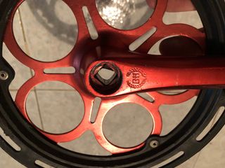 Plato y bielas Thun California X4 rojas