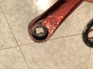 Plato y bielas Thun California X4 rojas