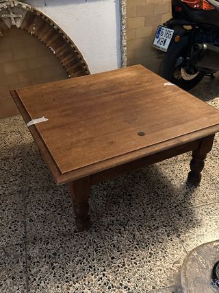 mesa rustica de madera maciza