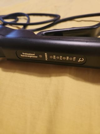 Plancha para el pelo nueva