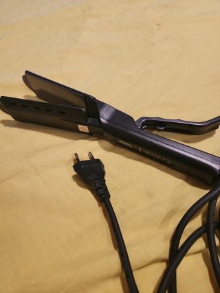 Plancha para el pelo nueva