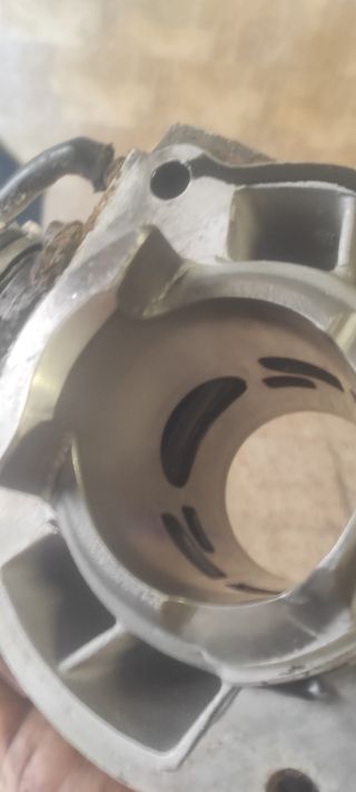 motor llantas  amortiguador gasgas ec200