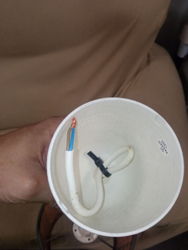 lampara techo turquesa con fondo cobré