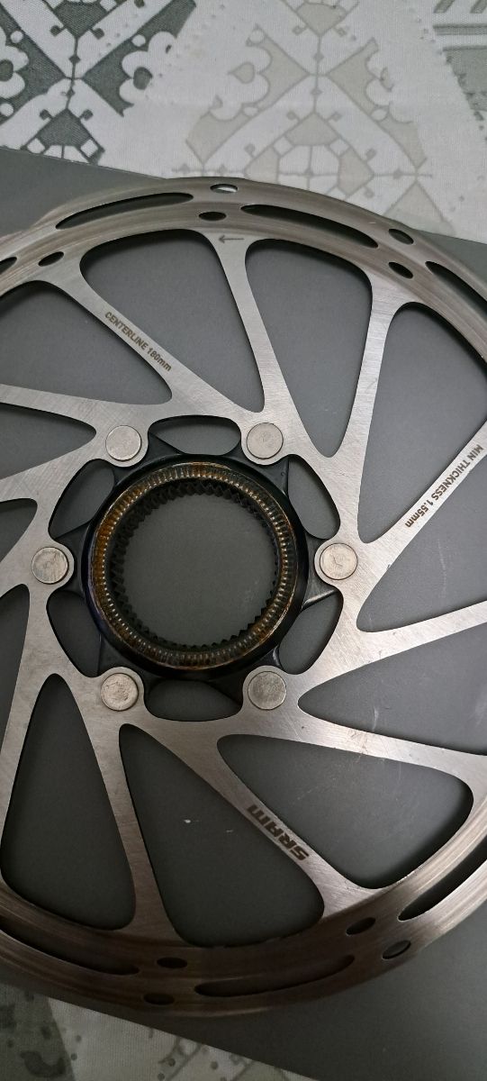 Discos de freno SRAM.