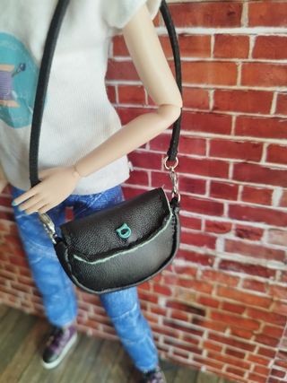 Bolso negro y turquesa para muñecas 1/6