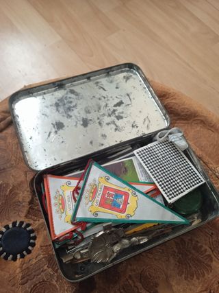 Antigua Caja Metálica de Azafranes San Pancracio