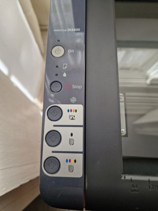 Impresora Epson con scaner.