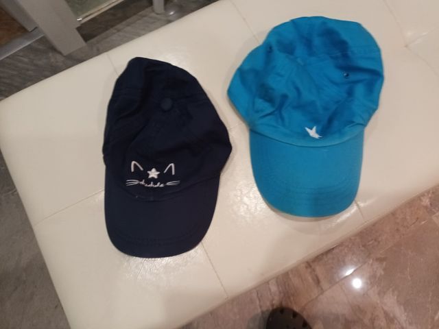 2X1 Dos gorras de chico y de niño 
