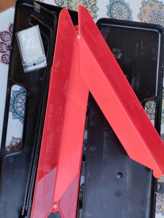 TRIANGOLO D'EMERGENZA