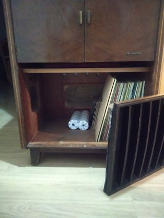Tocadiscos antiguo