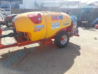 Atomizador Arrastrado HERPA 2000 Litros FIBERGLASS