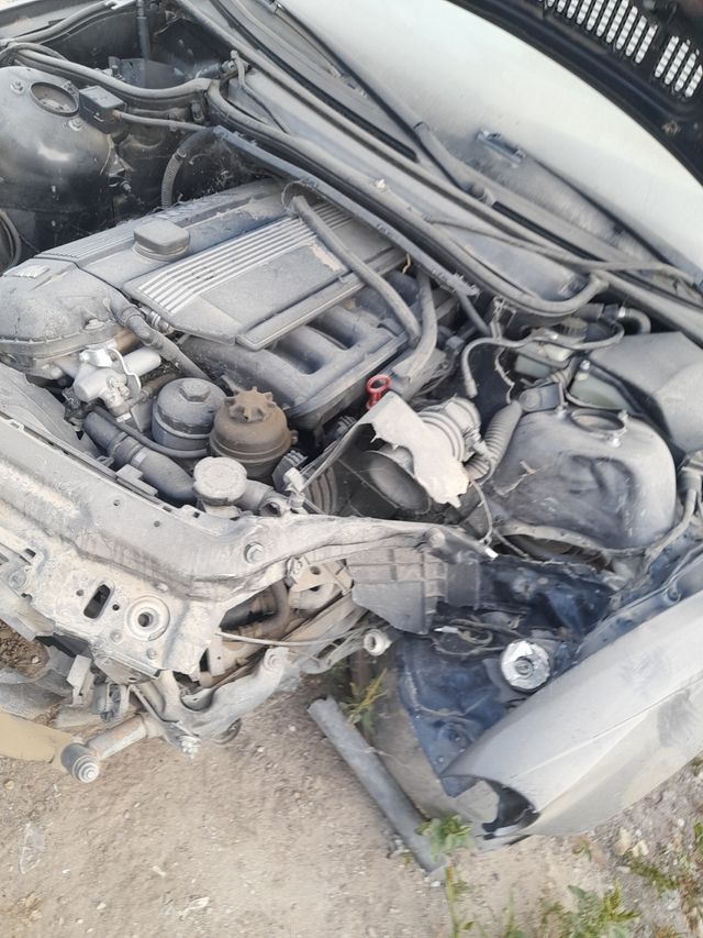 motor de BMW 320-Ci  de gasolina