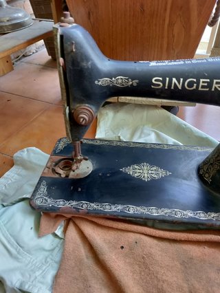 Singer antigua