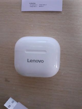 Lenovo-auriculares inalámbricos LP40. Sin abrir