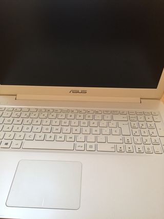 Portátil Asus blanco